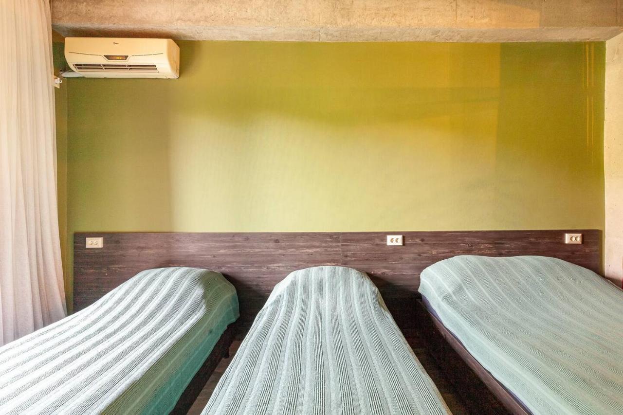 Veli Group Apartment Near White Bridge ° Koutaïssi Extérieur photo